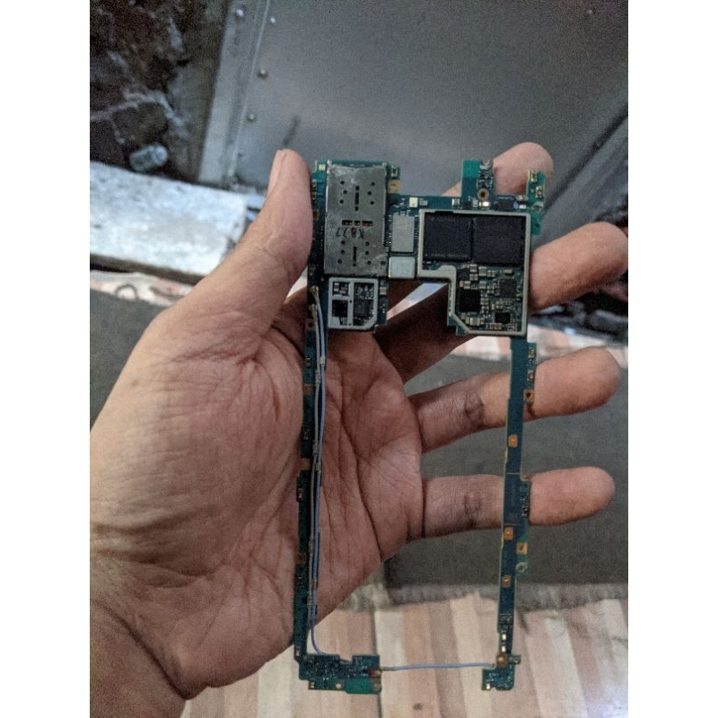 Mesin xz3 4/64 wifi only normal