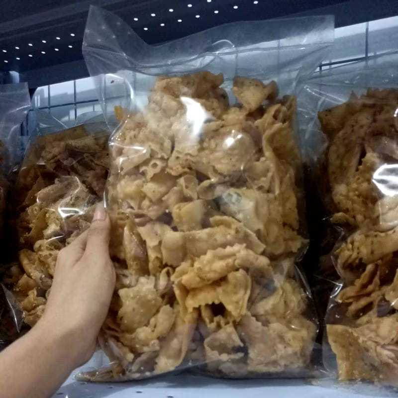 

Ready Medan Kue Bawang Kampung 500 Gram Premium / Gurih / Kue Bawang Wangi dan Gurih / Kue Bawang Medan