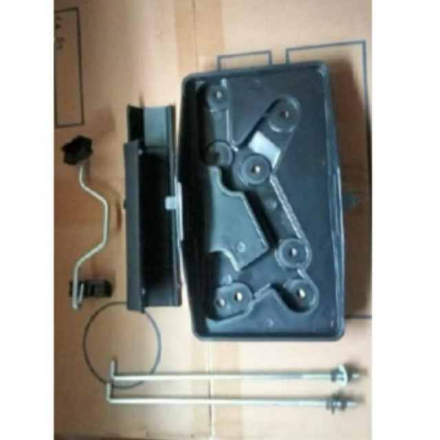 BREKET AKI, TATAKAN AKI AVANZA