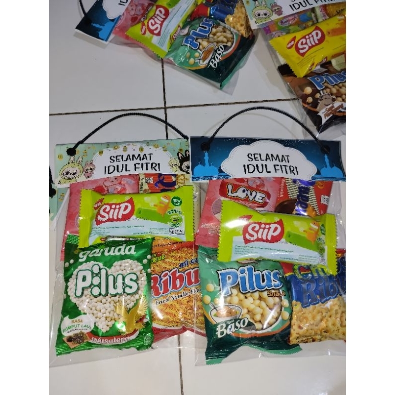 

Plastik Hampers Snack