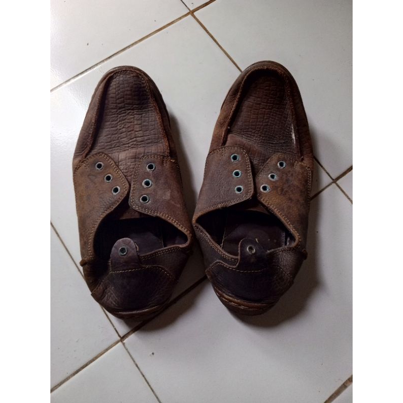carvil sepatu
