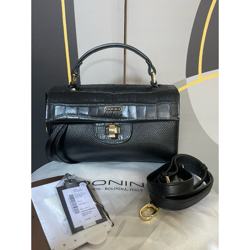 Tas Donini hitam