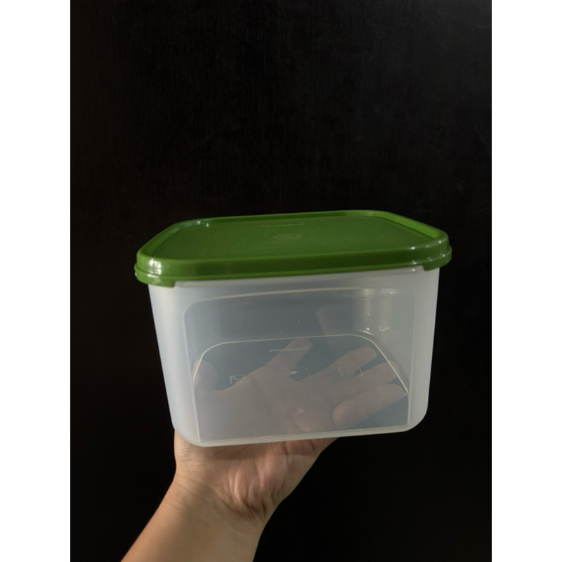 MM Square 2,6L Tupperware Toples Kotak