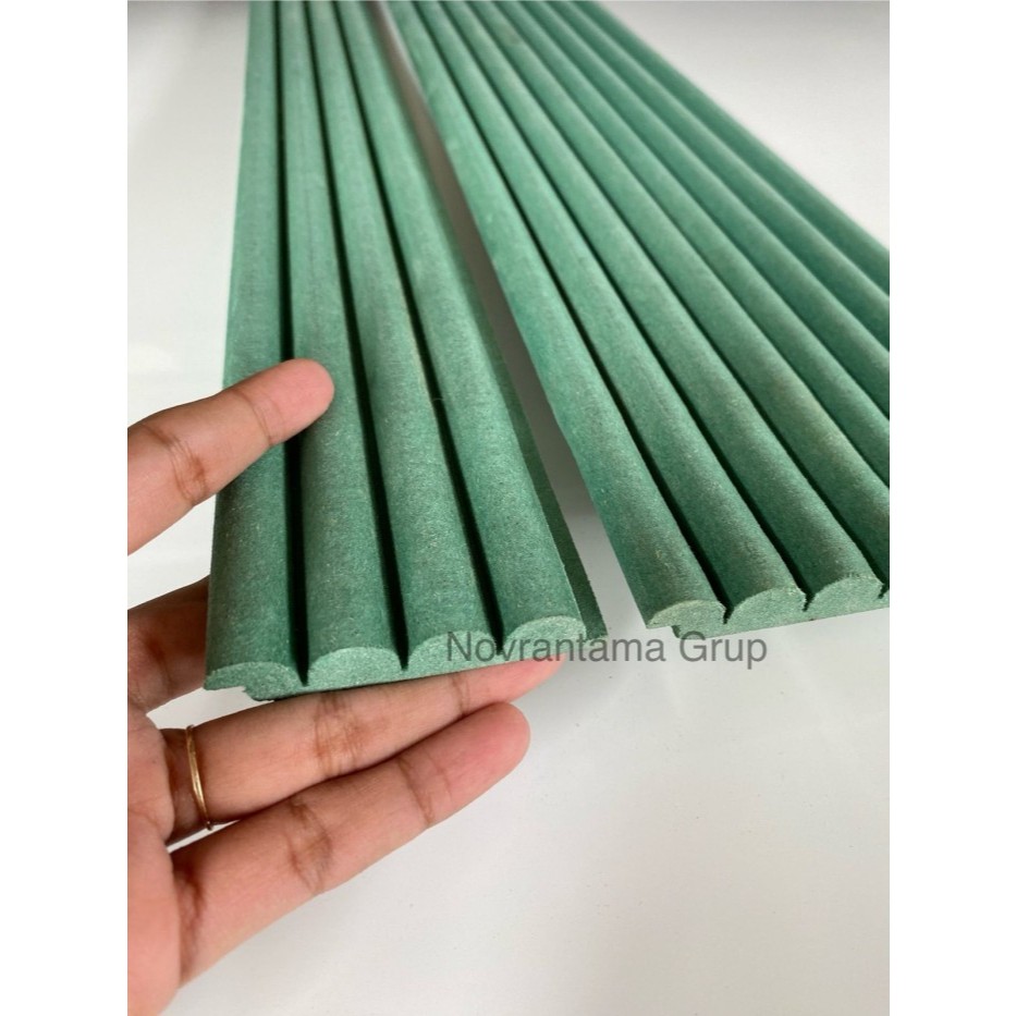 Profil HMR / MDF Hijau motif flute setengah bulat furniture panel pensil / Wall Moulding / Wall pane