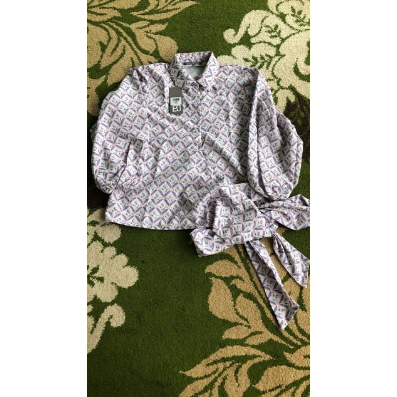 Reverie wrap shirt benang jarum