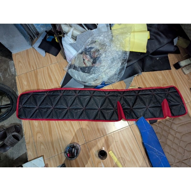 taplak dashboard alas dashboard mobil Mitsubishi L300 pelindung dashboard variasi