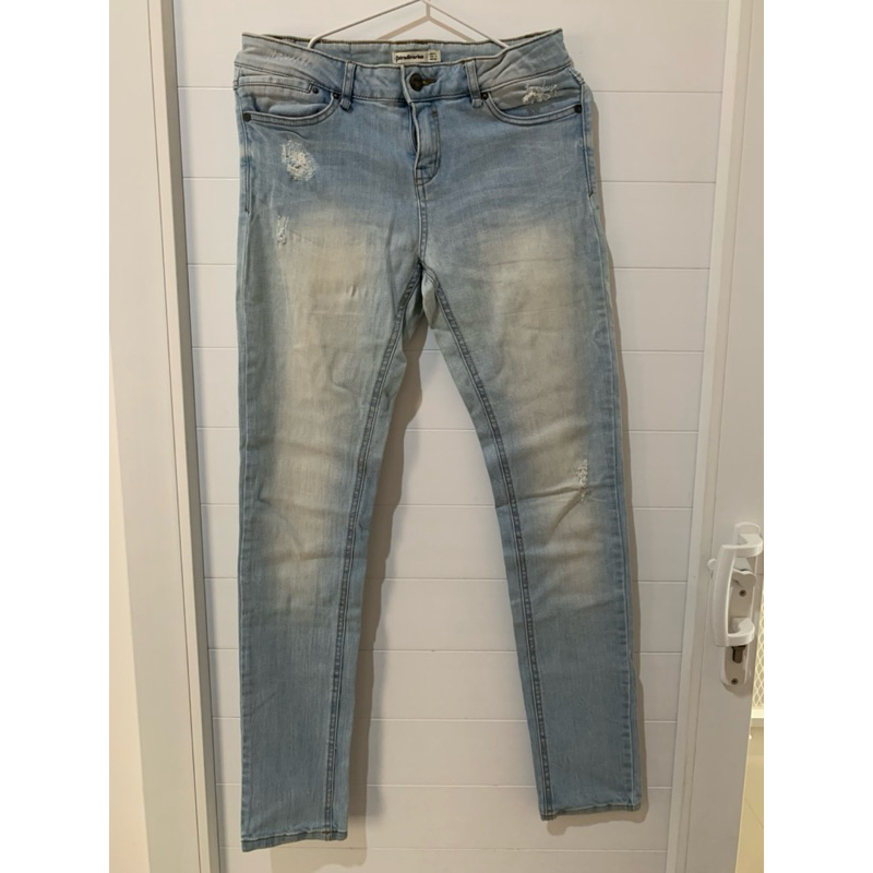 Preloved jeans stradivarius biru muda wanita