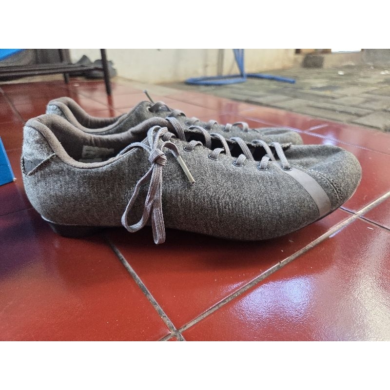 shimano RT4 RT400 size 42