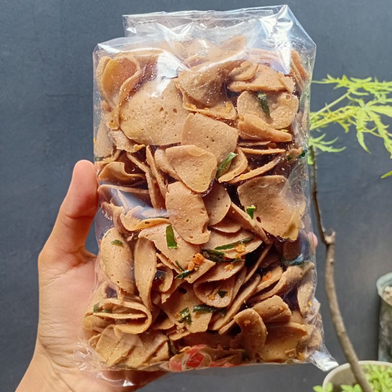 

Basreng daun jeruk | Rasa original dan pedas