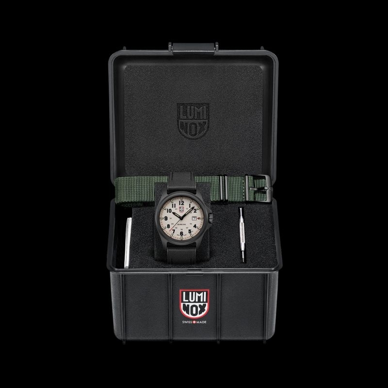 Luminox 1971.SET, Atacama Field Quarts, 43mm Jam Tangan Pria, Field Watch - Swiss Made