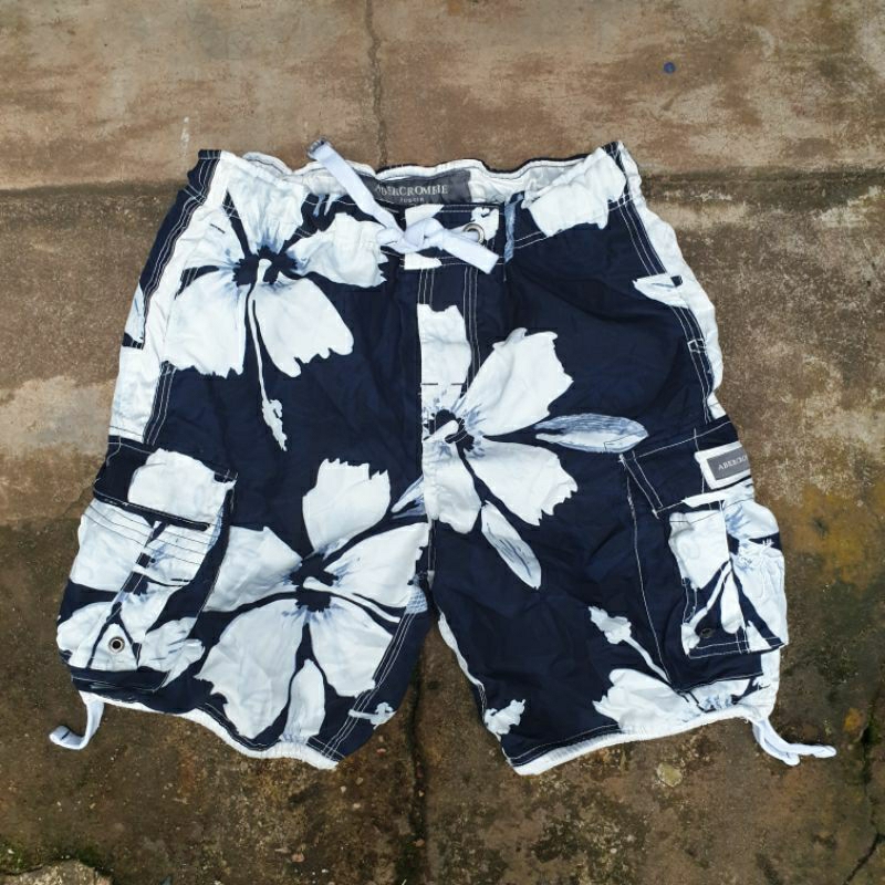 Celana pendek Abercrombie