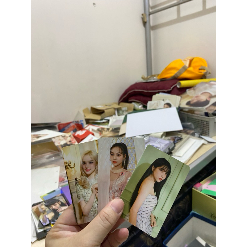 GFRIEND OFFICIAL PHOTOCARD