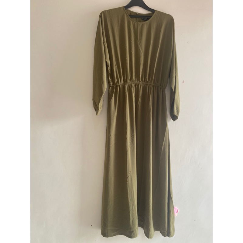 PRELOVED DRESS SUQMA SIZE L LD 110 CM