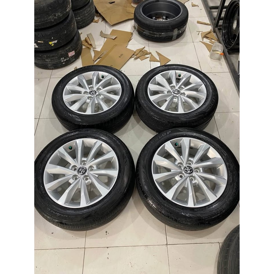 VELG MOBIL SECOND MURAH COPOTAN INOVA ZENIX RING 17 LUBANG 5 UNTUK RUSH TERIOS VOXY VELFIRE