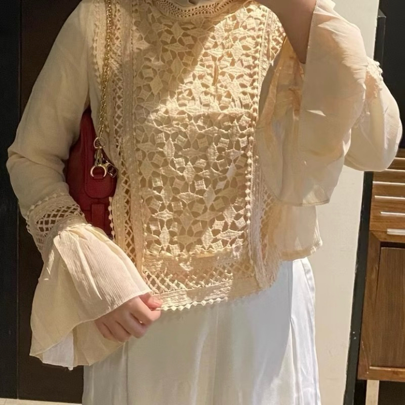 [PRELOVED] Cyra brocade blouse Black by beeanca|baju brukat|atasan brukat|baju import|blouse korea|a