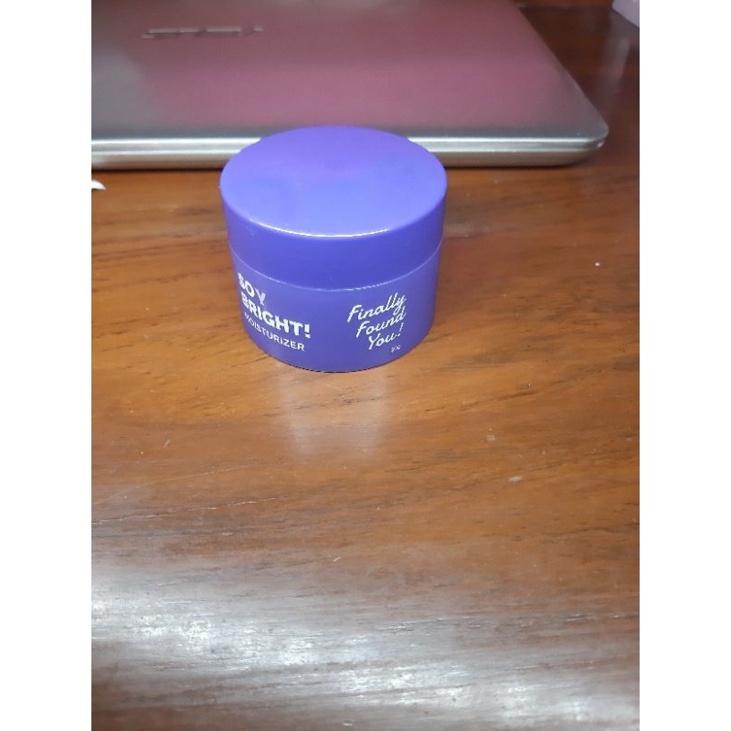 BACA DESKRIPSI [PRELOVED]Moisturizer FFY SOY BRIGHT