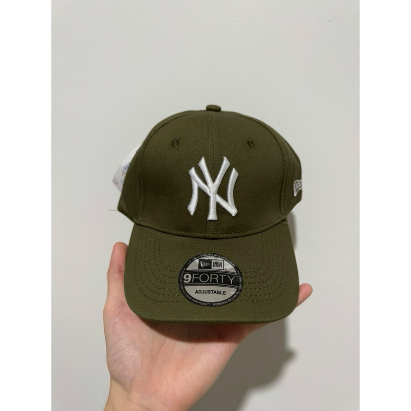Topi NY GM Army