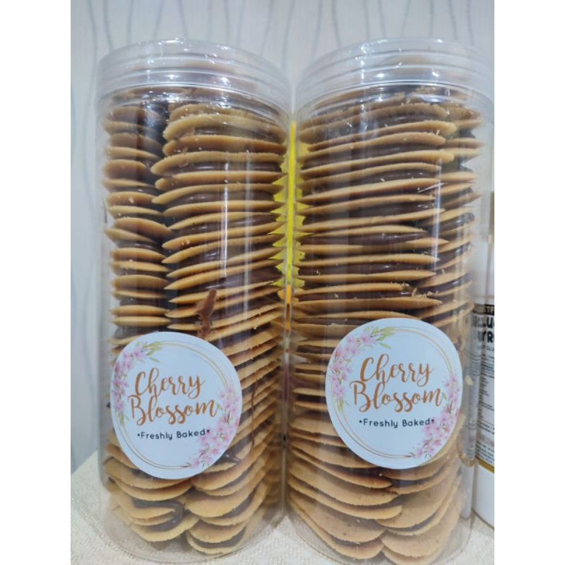 

Lidah kucing nutella 1300 ml