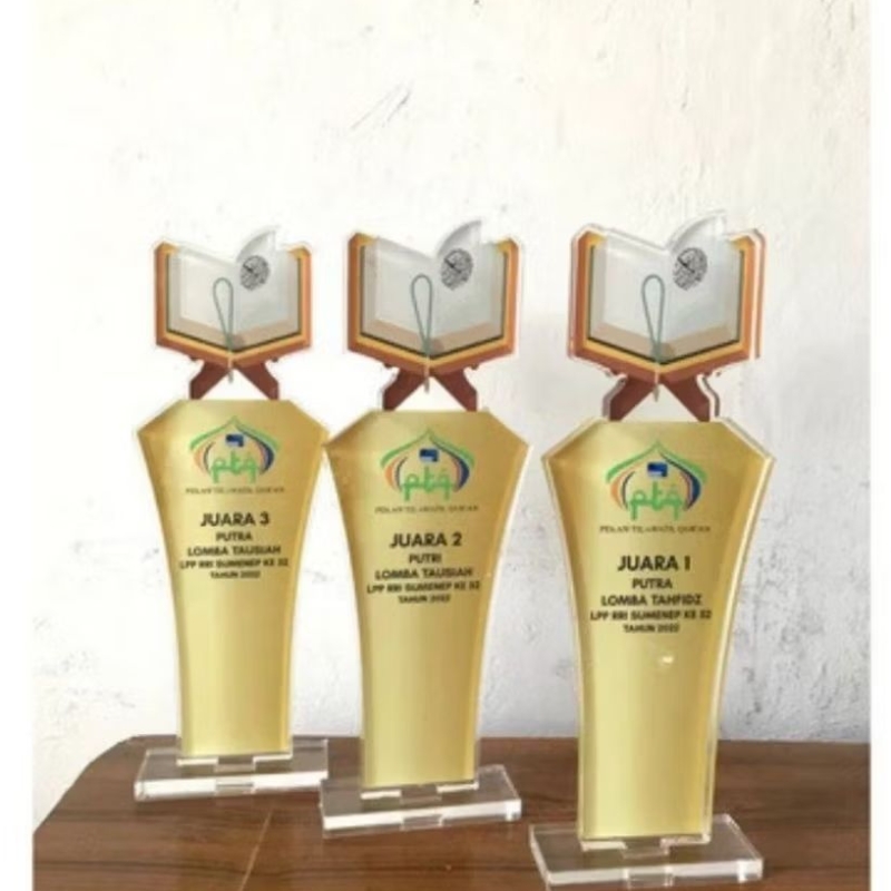 Piala MTQ Piala Lomba Mengaji Akrilik