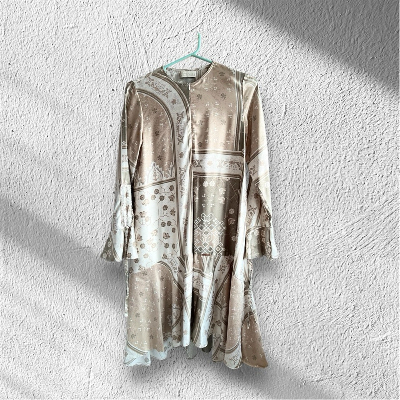 Preloved Wearing Klamby Tunik