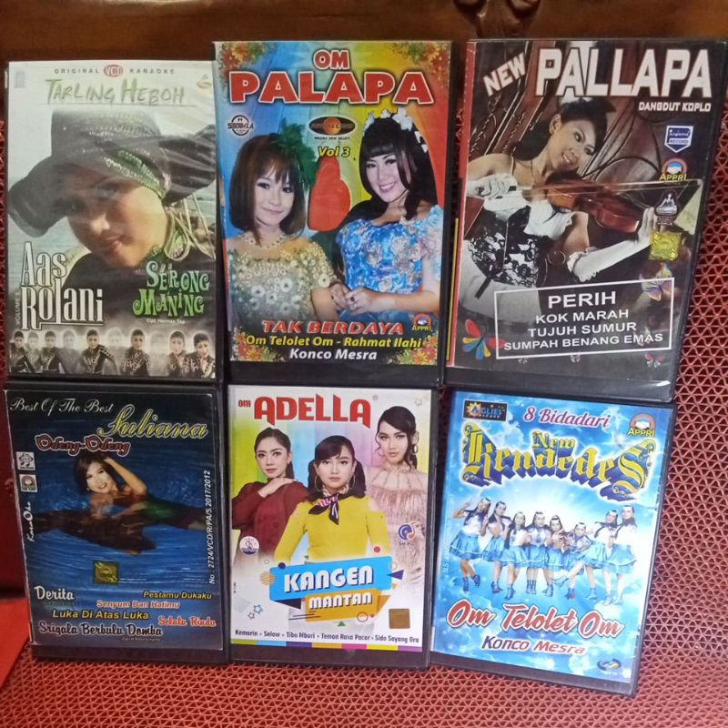 VCD KARAOKE LAGU DANGDUT KOPLO PALAPA,MONATA,NKD,dll Bebas pilih judul yang di inginkan100% ORIGINAL