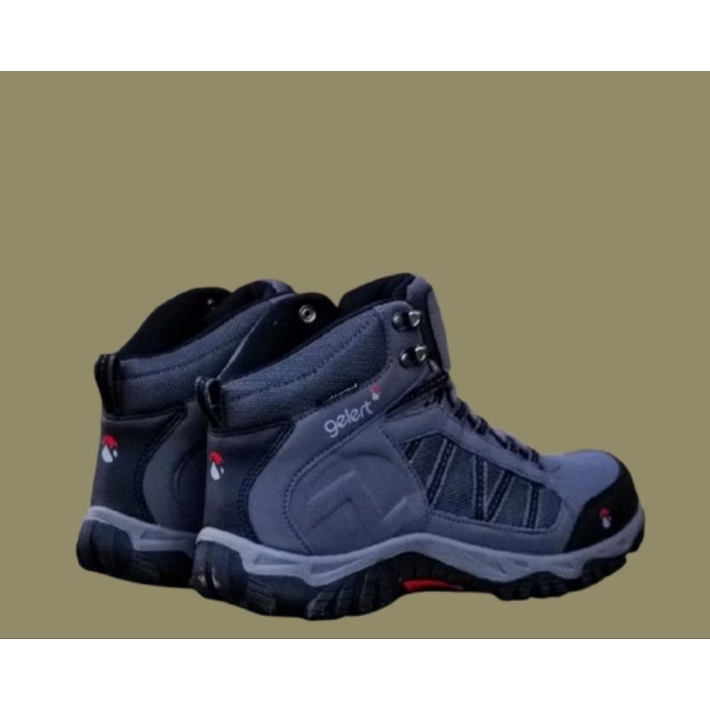 sepatu gunung gelert waterproof