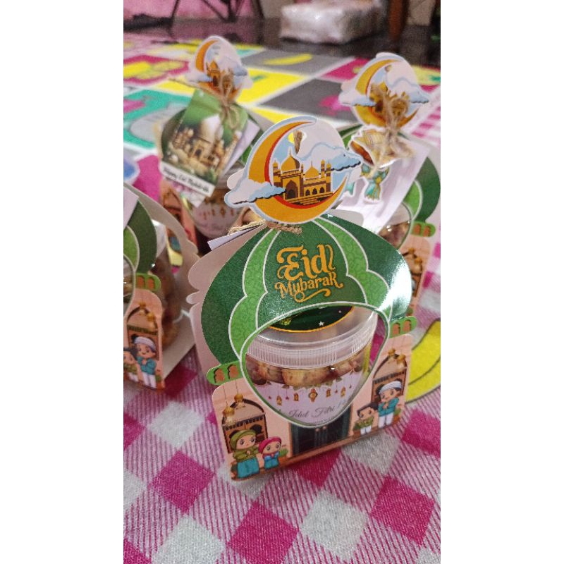 

Hampers Lebaran Kue Tomples 600 ML