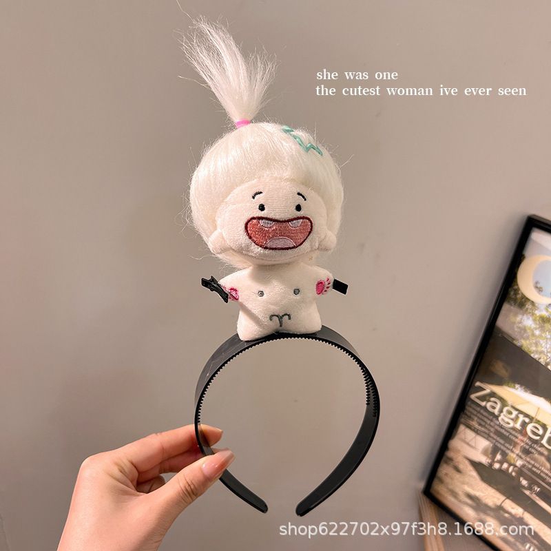 bando karakter boneka lucu