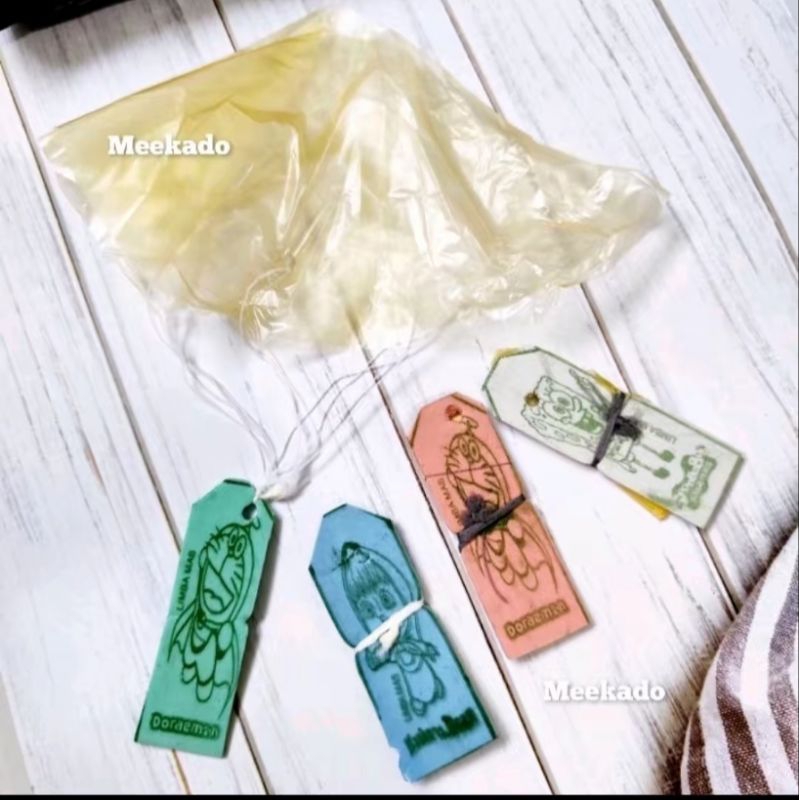 ISI 50 PCS MAINAN PARASUT BESAR