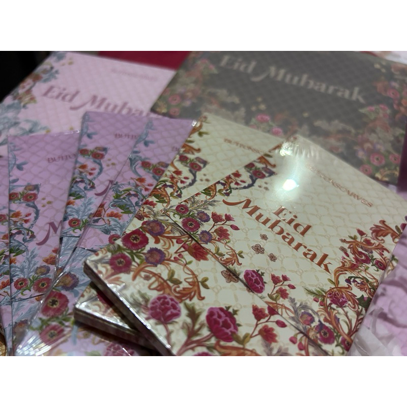 

Bag hampers besar raya amplop dahlia vanila wood