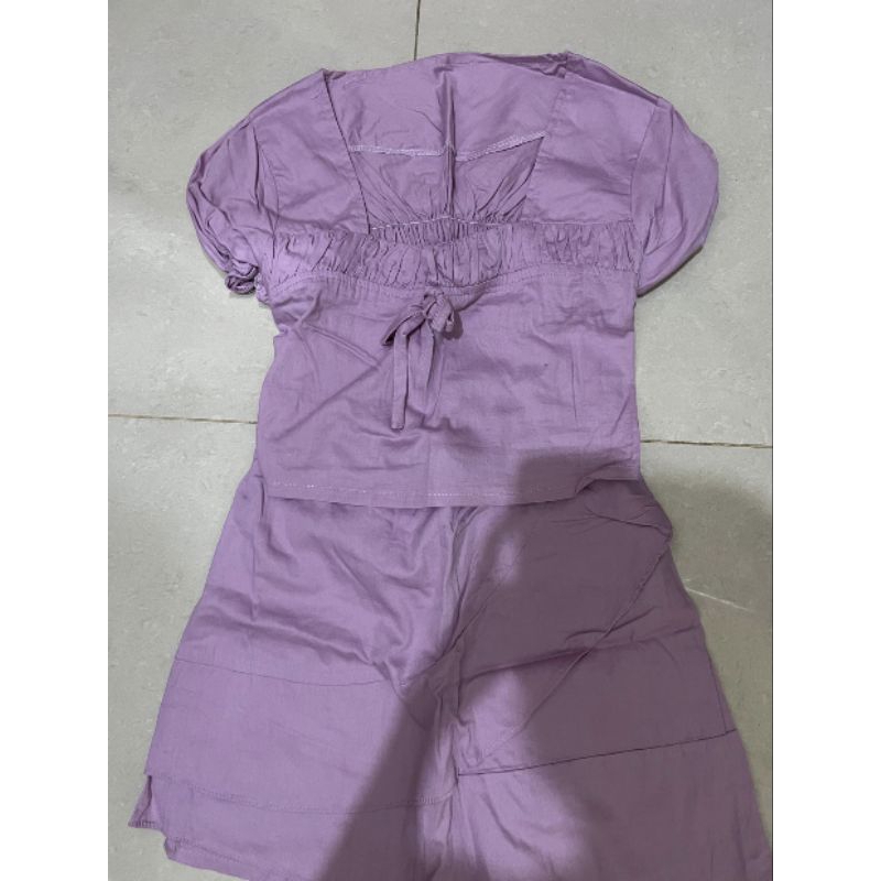 Setelan set wanita (PL)