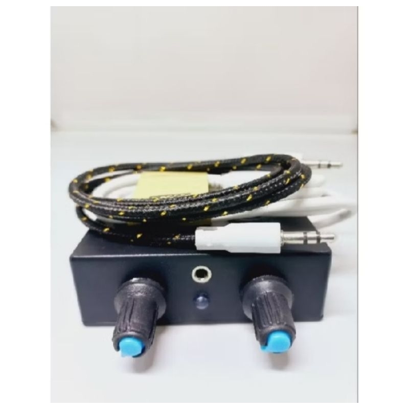 power ampli 5 volt,bisa pakai charger atau power bank,terdiri dari 2 chanel