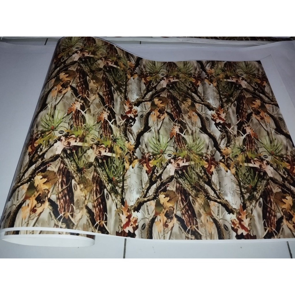 

STIKER CAMO MOTIF NORTHWEST 50X50CM