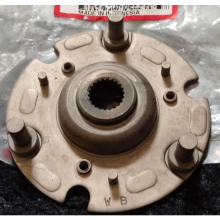 Dudukan Kampas Ganda (Plate Comp Primary Drive) Honda Blade 110 & Revo Absolute Original HONDA 22610