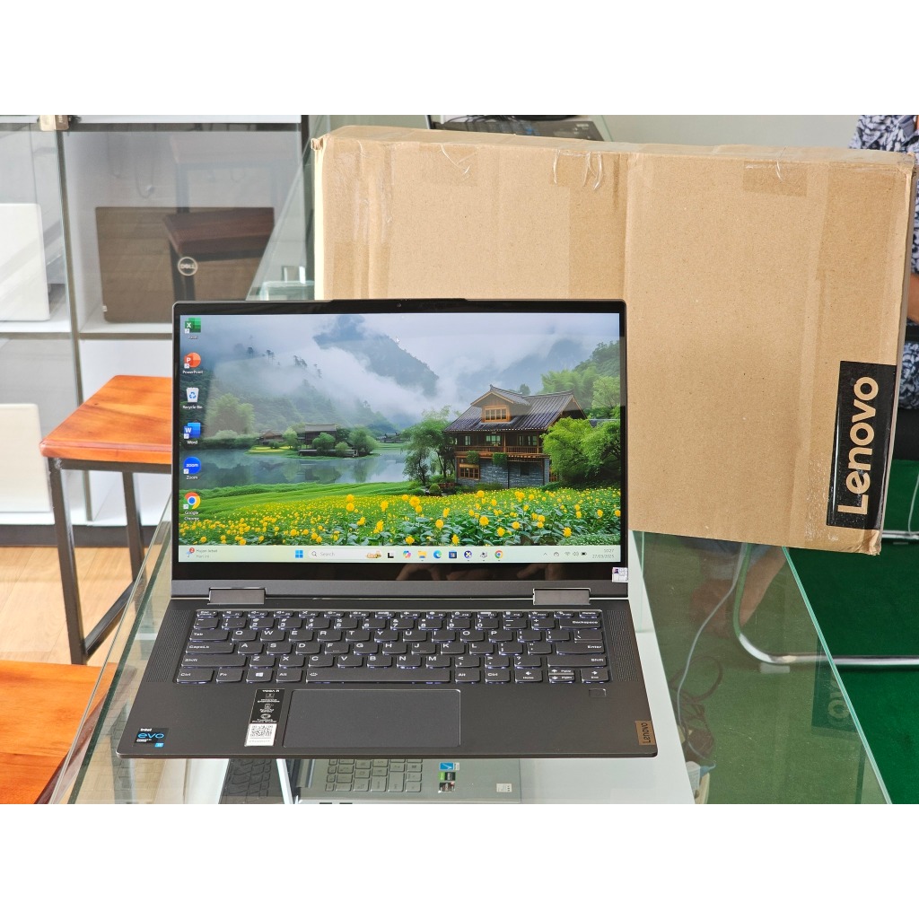 Lenovo Yoga 7i intel Evo Core i7 Gen 11 Ram 16 GB Premium 2 in 1 touchscreen Laptop