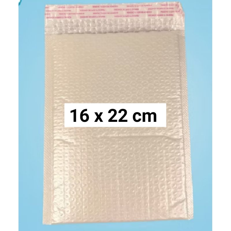 

Bubble mailer 16 x 22cm