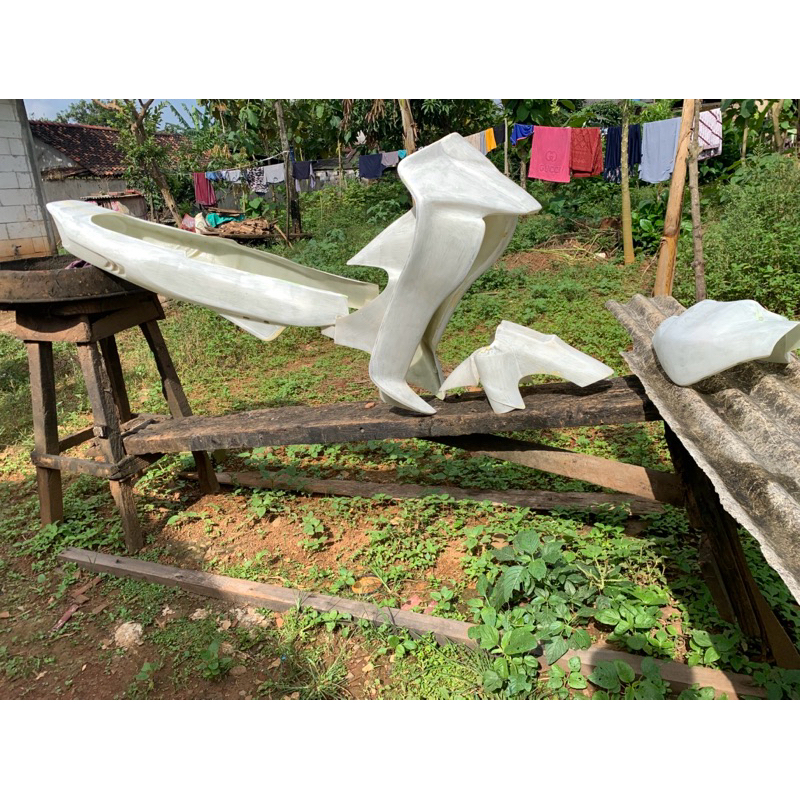 Body balap Roadrace yamaha 125Z fiberglass