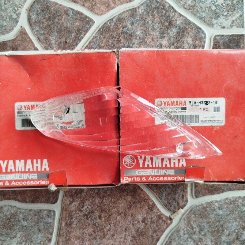 Mika lampu Sein Depan Kanan Yamaha Nouvo Lele Bening Original YGP 5LW-H3322-10