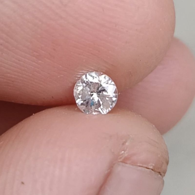 Berlian Banjar 0,26 carat, Luster Tajam warna putih Harga Pengrajin
