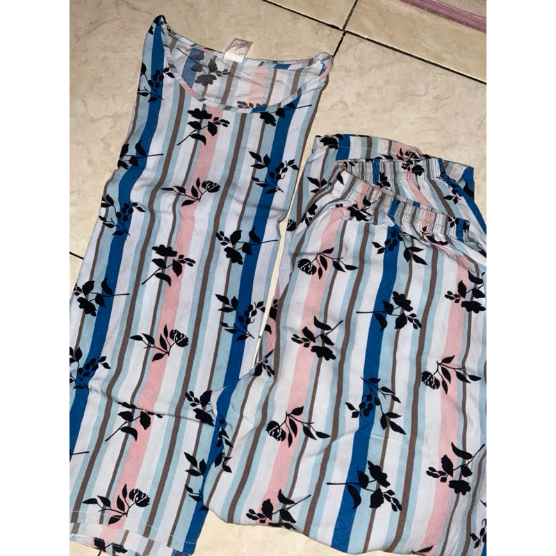 SATU PAKET PIYAMA DASTER HABEL SET DAN BAJU BABY CEWEK