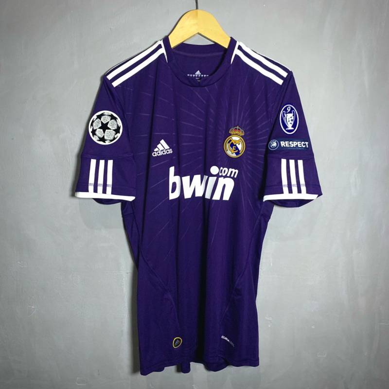 Jersey Original Real Madrid Third 2010/2011 Kaka - M