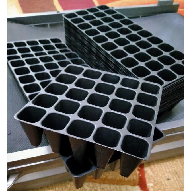 Tray semai 20 Lubang Pot Semai Tanaman Sayur Bunga