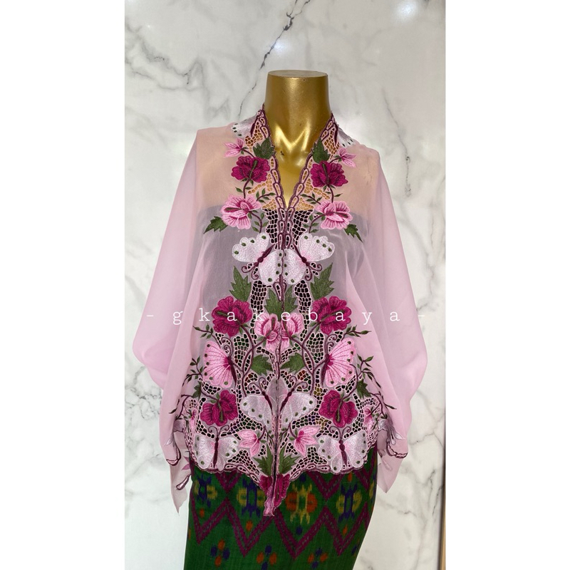 KEBAYA BORDIR KUPU’PINK/KEBAYA BALI/KAIN KEBAYA