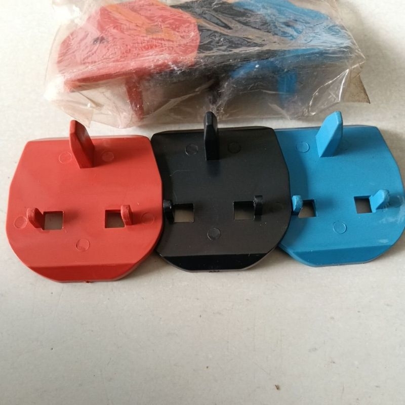 Plug Key 13A 3pcs