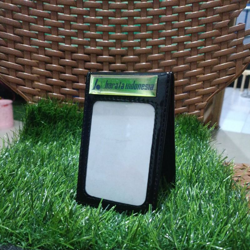 

Dompet id card saku barata Indonesia
