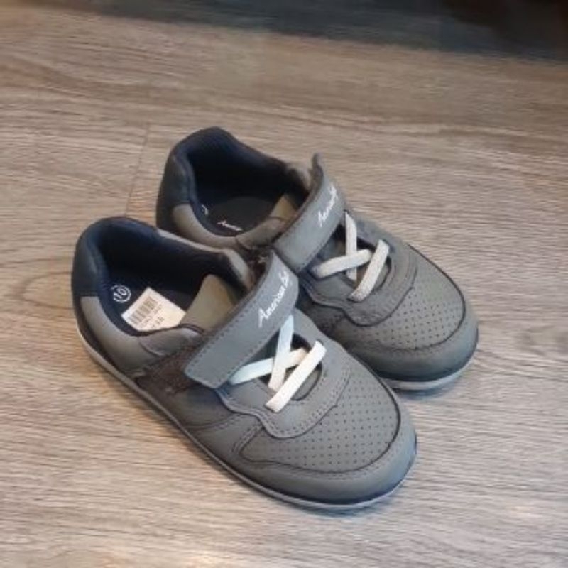 Sepatu american eagle