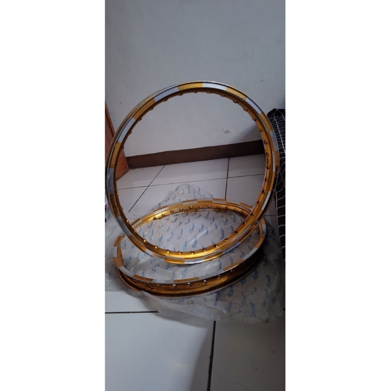 Velg 17 akront spain