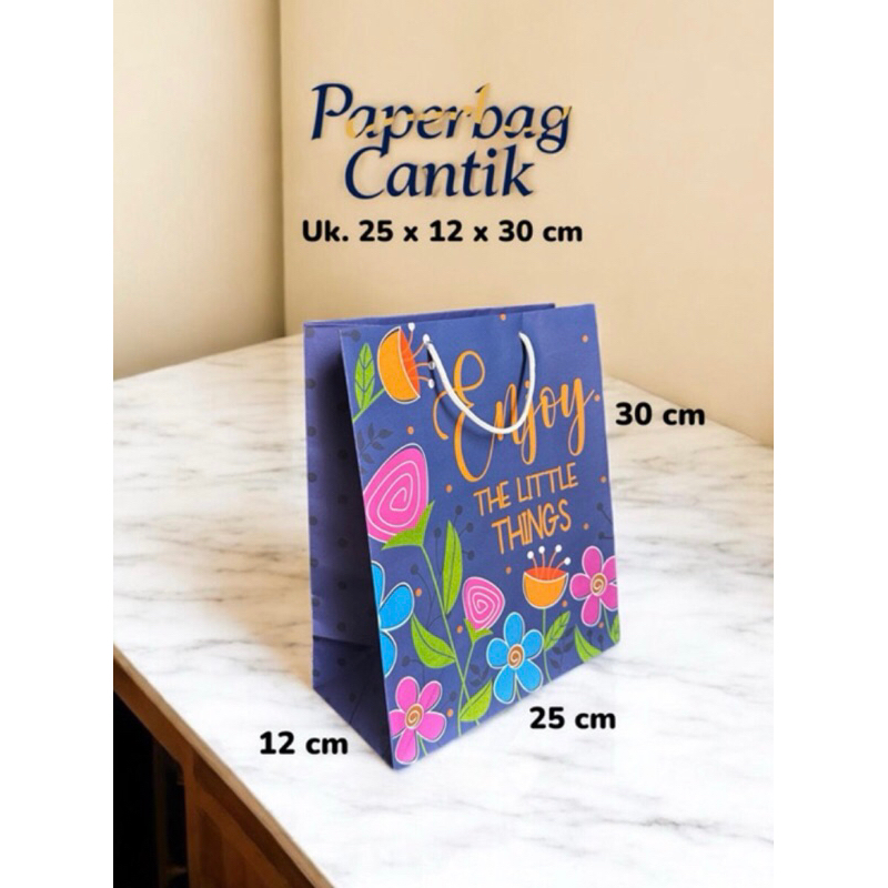 

Paperbag 25x30 Motif