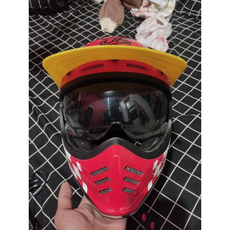 helm jpx signature bekas