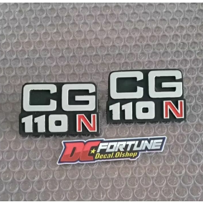 emblem honda cg 110 N merah silver logo box aki honda cg 110 N